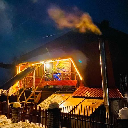 Лісова Хатинка Leilighet Kelechin Eksteriør bilde